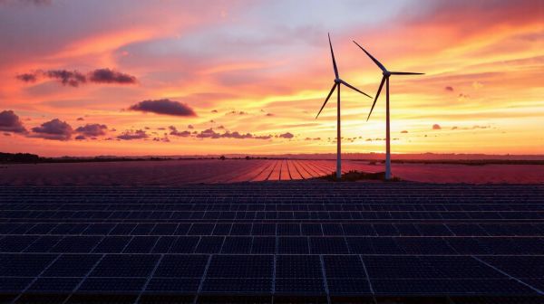 Comment l'énergie renouvelable façonne une économie durable