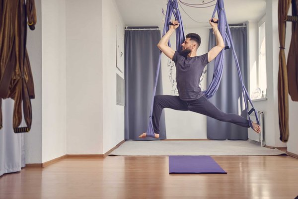 Choisir un tissu aérien adapté aux figures